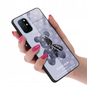 Etui GLASS do ONEPLUS 8T Bearbrick Misie Wzory