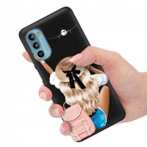 Etui Matowe Czarne do MOTOROLA G82 Seriale Wzory