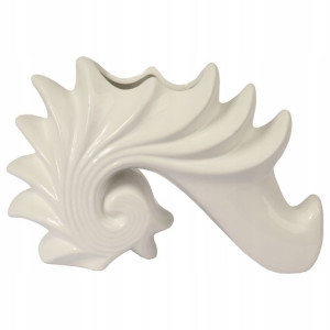 Ceramiczny biały wazon w kształcie muszli 26x17x10