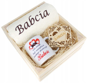 Super Prezent Dla Babci Ręcznik + Kubek Skrzynka