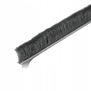 Szczotka odbojowa do szafy z klejem,  6,7 x 12 mm, Szara