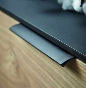 Uchwyt krawędziowy loft  WŁOSKI  EDGE,  L-200 mm,  Czarny mat