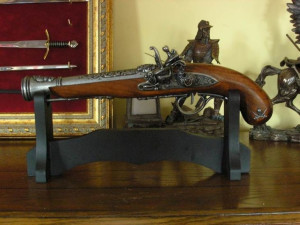 Piracki Skałkowy Garłacz Leworęczny Z Xviii W. 1126/g