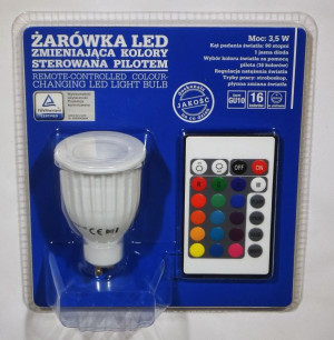 Żarówka LED zmieniająca kolory sterowana pilotem