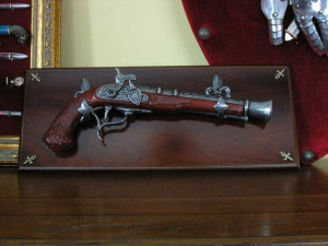 Oryginalny Garłacz Na Drewnianej Zawieszce K1095-111