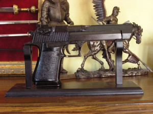 Czarny Pistolet Desert Eagle 1982 Izrael 1123