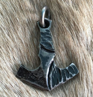 Zawieszka Wikingów Mjollnir Kuta Ręcznie Vpe127
