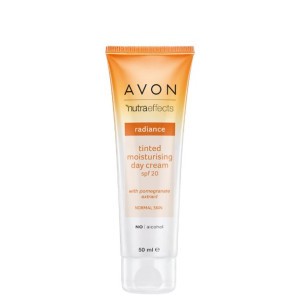 AVON Nawilżająco koloryzujący krem na dzień SPF20 50ml