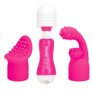 Mini masażer z nakładkami - Bodywand Rechargeable Mini with Attachment  Róż
