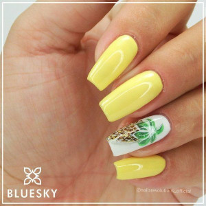 Lakier hybrydowy Bluesky DC 115 PERSONALITY 10ml PASTELOWY