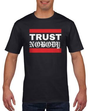 Koszulka męska Trust nobody XXL Czarny