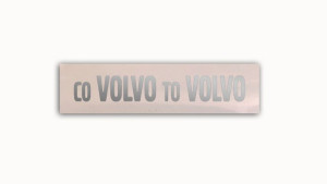 Wycinana naklejka CO VOLVO TO VOLVO srebrna
