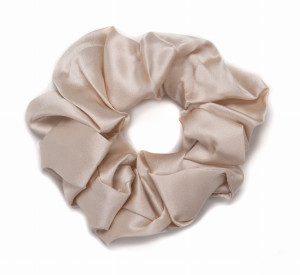KLARA Gumka Do Włosów Jedwabna Beżowa 5cm