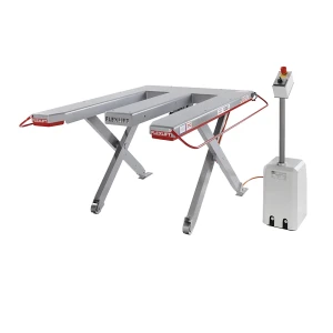 Flexlift Mesa de elevação de construção baixa, série E , capacidade de carga 600 kg, CxL 1300 x 1150 mm, 230 V corrente alternada, Mesa de elevação de