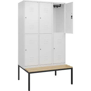 C+P Doppelstock-Spind Classic PLUS Sitzbank, 3 Abteile, verkehrsweiß, B 1200 mm, Zylinderschloss, untergebaut, Buche-Hartholz