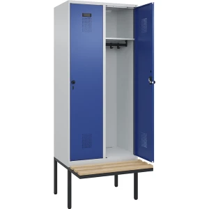Spind Evolo PLUS Sitzbank, 2 Abteile, lichtgrau / enzianblau, B 800 mm, Sicherheits-Drehriegel, mit auskragender Sitzbank, Buche kaiserkraft