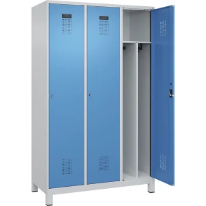 kaiserkraft Schwarz-Weiß-Spind Evolo PLUS, schmal, 3 Abteile, verkürzte Trennwand mittig, lichtgrau / lichtblau, B 1200 mm, mit breiten Füßen,