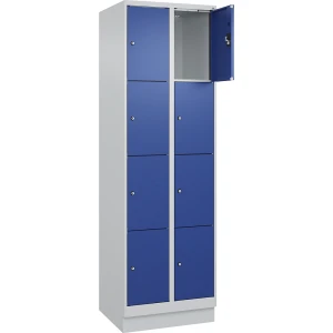 4er-Schließfachschrank Evolo PLUS, 2 Abteile, lichtgrau / enzianblau, B 600 mm, 8 Fächer, mit Bodensockel, Zylinderschloss kaiserkraft