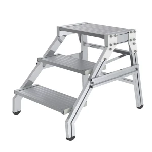 eurokraft pro Schwerlast-Montagetritt, STANDARD, Tragfähigkeit 300 kg, 3 Stufen