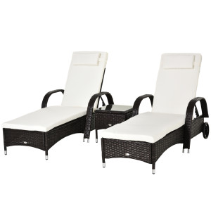 Outsunny Set Relax Sedie Tavolino in Rattan 3pz 2 Lettini a Sdraio Reclinabili Imbottiti con Rotelle e Tavolino, Marrone Aosom
