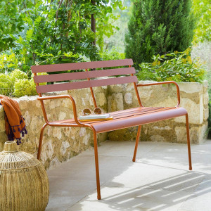 Banc de jardin GREENSBORO Ambre 2 places - Acier traité époxy, Traitement antirouille renforcé Hespéride