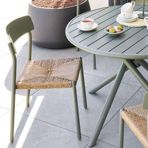 Chaise de jardin WISTTY Vert Laurier Aluminium traité époxy, Résine tressée synthétique Hespéride