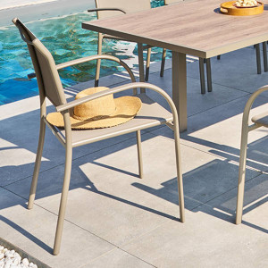 Fauteuil de jardin PIAZZA Noisette / Café Acier traité époxy, Aluminium Texaline Hespéride