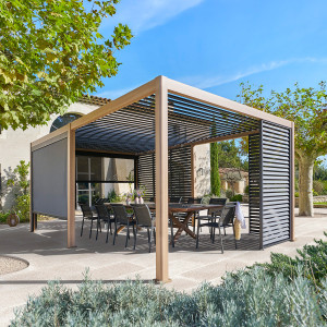 Pergola bioclimatique électrique EVORA Effet bois Honey 6 x 3 m - Structure et lames doubles en aluminium Hespéride