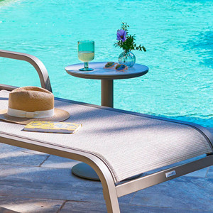 Table d'appoint de jardin ronde SOLETIA Café 40 x 50 cm - Acier Hespéride
