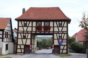 Fototapete Pförtnerhaus, Stadttor, Fachwerk, Fachwerkhaus, Furnier
