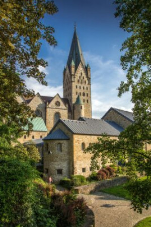 Fototapete Andere Architektur, Turm, Religion, Baum, Himmel