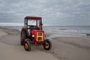 Fototapete Andere Traktor, ursus, Alter, Strand, Reinigung
