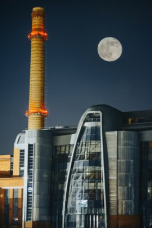Fototapete Andere Mond, Stadt, Turm, Gebäude, Himmel