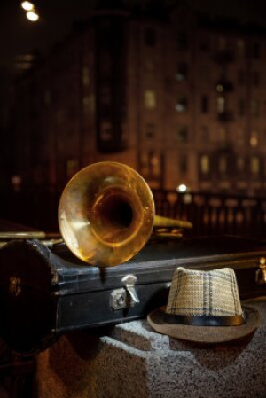 Fototapeta puzon, trąbka, instrument, muzyk, ulica