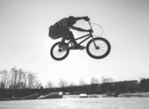 Fototapeta bmx, sport, skrajny, człowiek, skakać