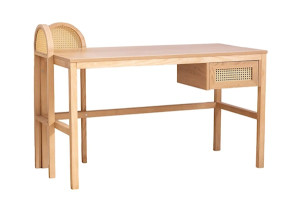 Biurko Crattale 130x60 cm z rattanowymi akcentami Wyprzedaż