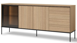 Komoda trzydrzwiowa Visso z witryną i oświetleniem 201 cm dąb linearny
