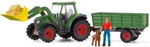 Traktor z przyczepą
