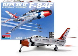 Revell Samolot F-84F republic 1:48