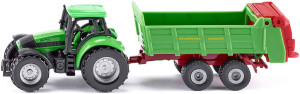 Traktor z przyczepą