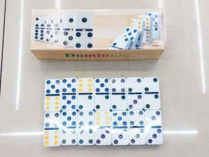 Domino
