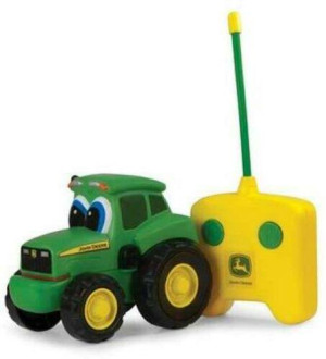 John Deere. Traktor baby na radio
