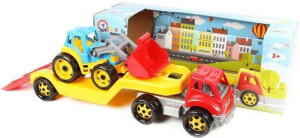 Transporter z traktorem