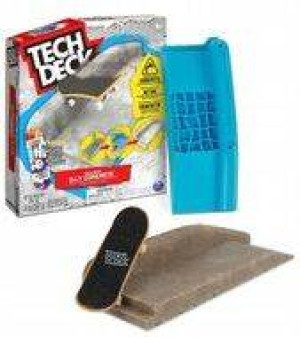 Tech Deck cementowa rampa
