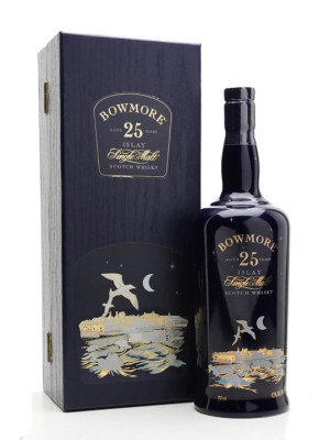 Bowmore 25 Year Old Decanter Islay Single Malt Scotch Whisky