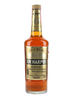 I W Harper Gold Medal / 4 Year Old / Bot.1980s