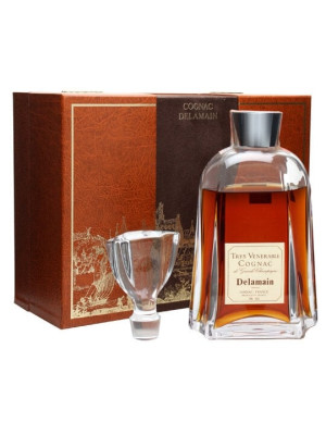 Delamain Tres Venerable Cognac / Daum Crystal / Bot.1980s