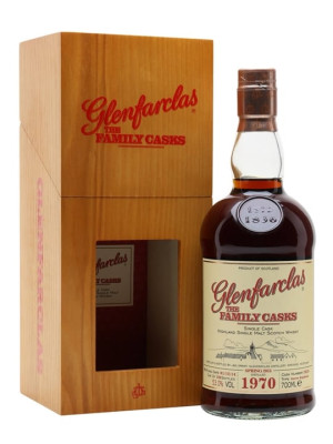 Glenfarclas 1970 /  Family Casks S15 / Sherry Cask #2026 Speyside Whisky
