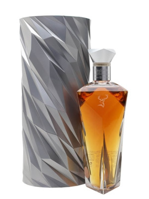 Glenfiddich 50 Year Old / Simultaneous Time / Re-imagined Time Series Speyside Whisky