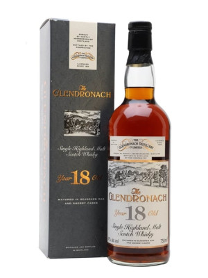 Glendronach 1975 / 18 Year Old / Sherry Cask Highland Whisky